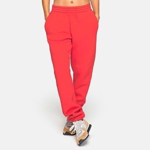 OV Nimbus Cotton Sweatpants AND cropped hoodie - Apple